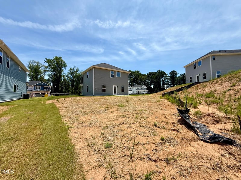 332 Bishop Ln, Sanford, NC 27330