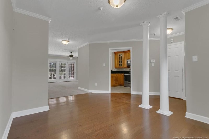 332 Bubble Creek Ct #1, Fayetteville, NC 28311