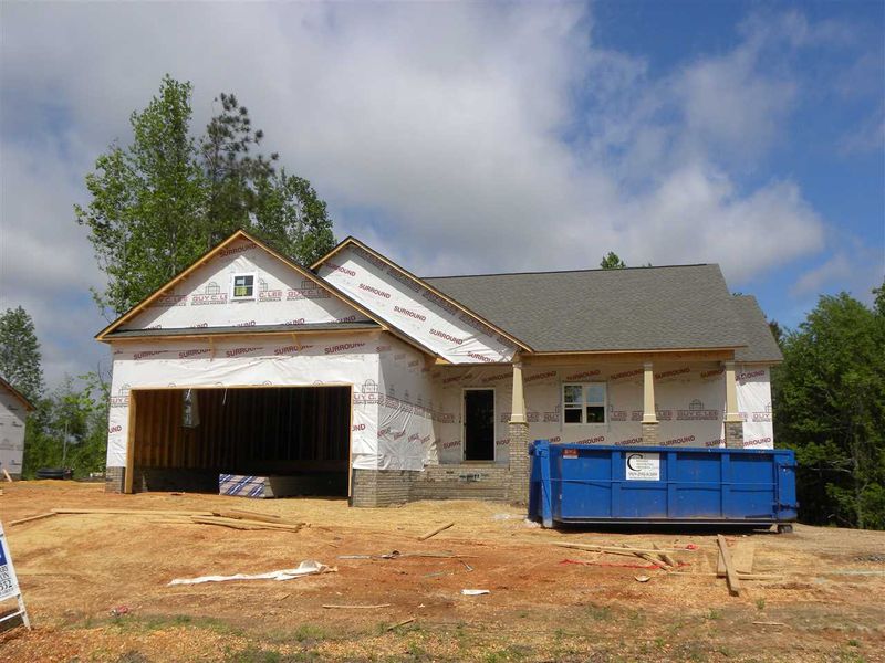 332 Crystal Creek Dr #L45, Clayton, NC 27520