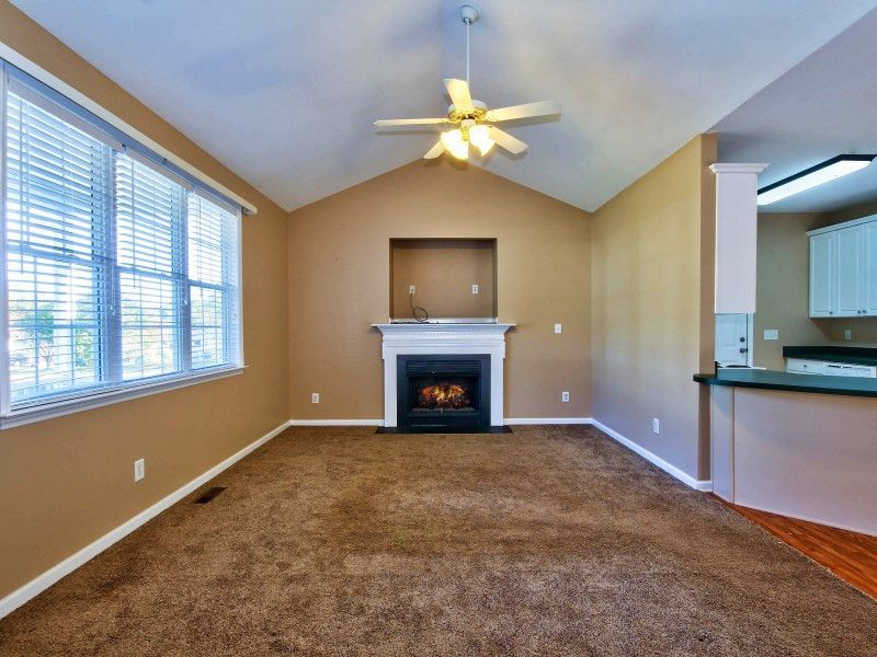332 Groundsel Pl, Clayton, NC 27527