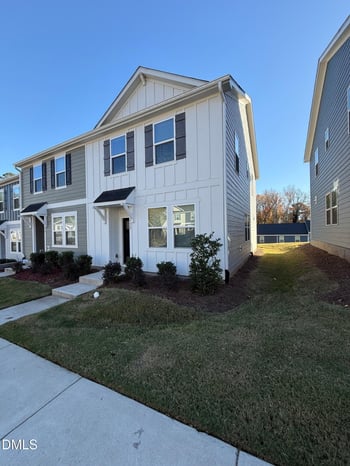 332 Hacksaw Trl, Raleigh, NC 27610