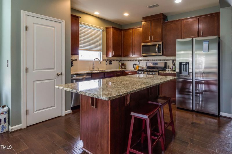 332 Hope Valley Rd, Knightdale, NC 27545