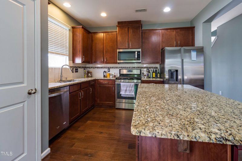 332 Hope Valley Rd, Knightdale, NC 27545