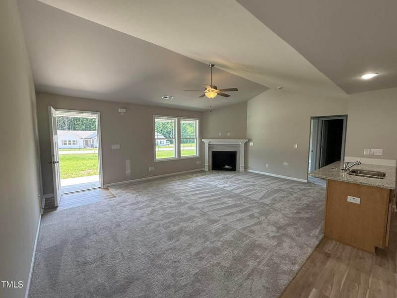 332 Magnolia Run Way, Benson, NC 27504