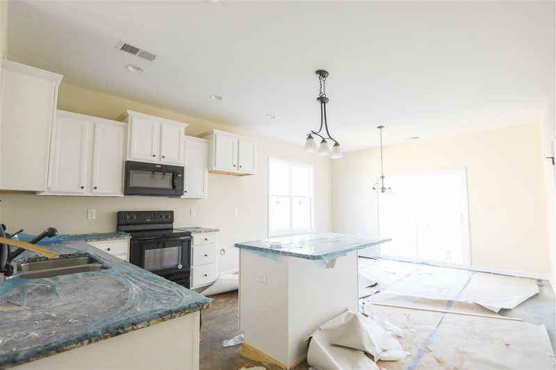 332 Nelson Ln, Clayton, NC 27527