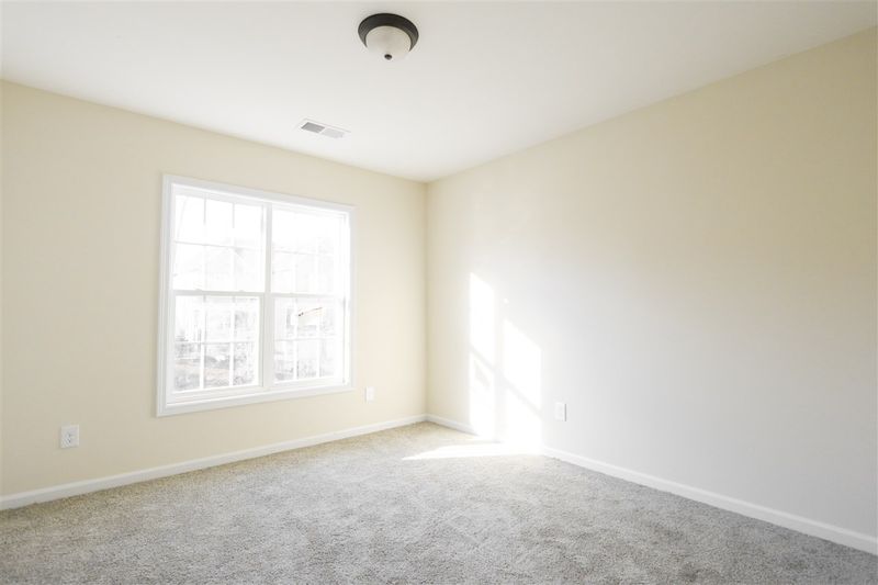 332 Nelson Ln, Clayton, NC 27527