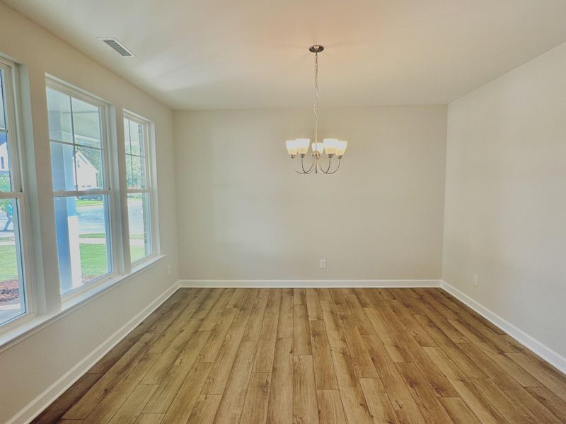 332 Pond Overlook Ct, Knightdale, NC 27545