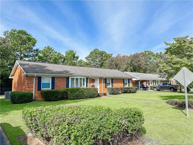 332 Rainier Dr, Fayetteville, NC 28314