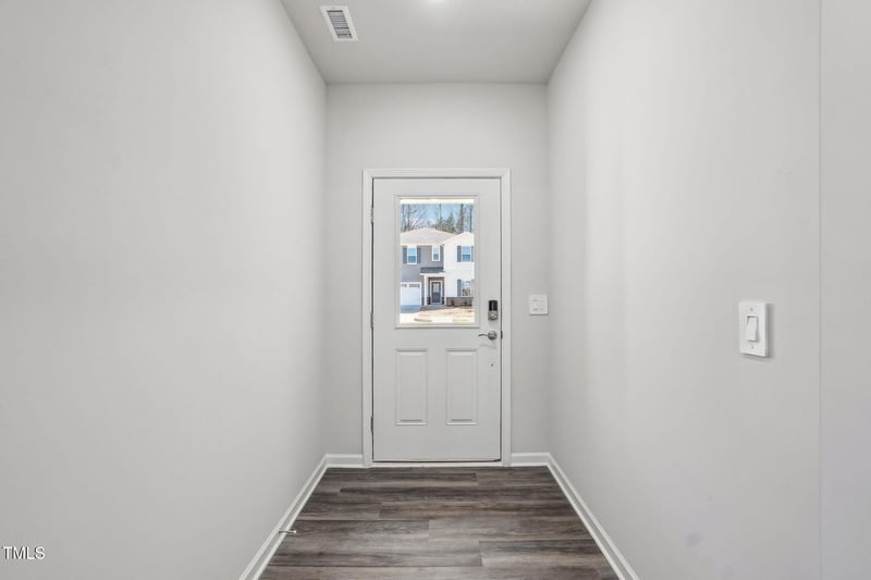 332 Squirrel Oaks Ln, Garner, NC 27529