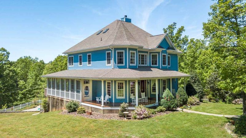 332 Talon Dr, Pittsboro, NC 27312
