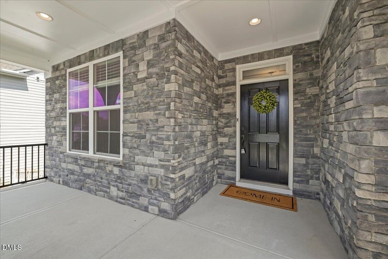 332 White Iris Lp, Cary, NC 27519