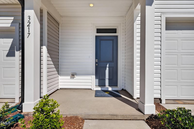 3320 Bailey Lk Dr, Fuquay Varina, NC 27526