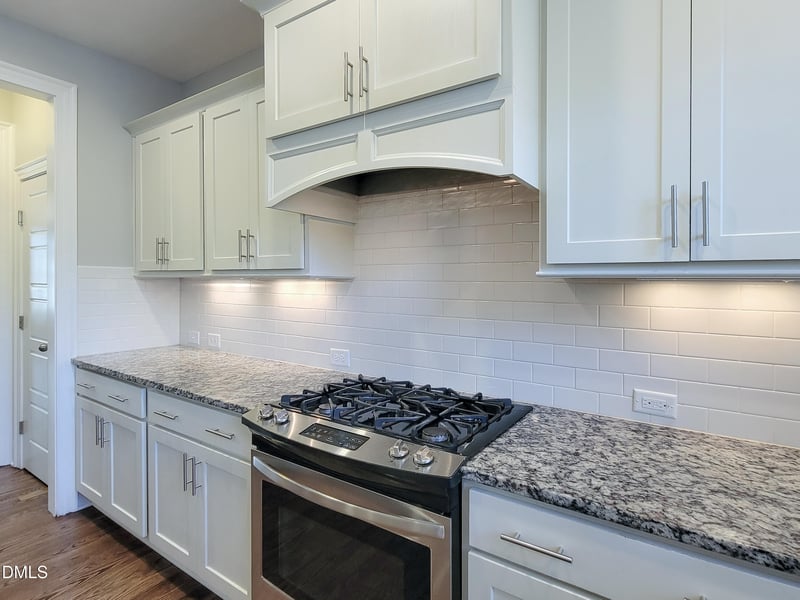 3320 Heathrowe Grove Ct, Fuquay Varina, NC 27526