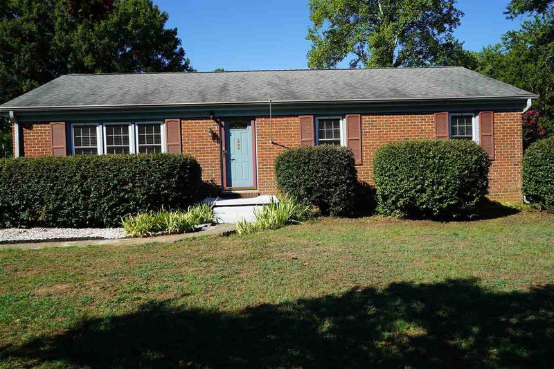 3320 Heritage Pl E, Raleigh, NC 27604