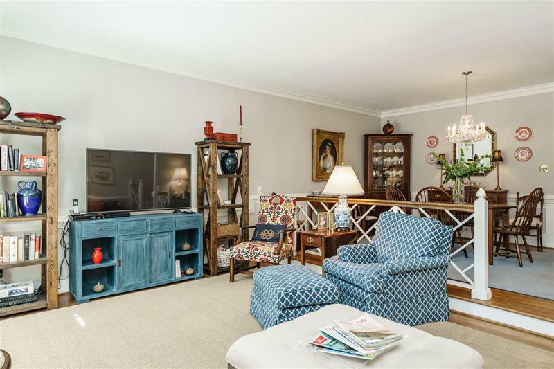 3320 Ridgecrest Ct, Raleigh, NC 27607