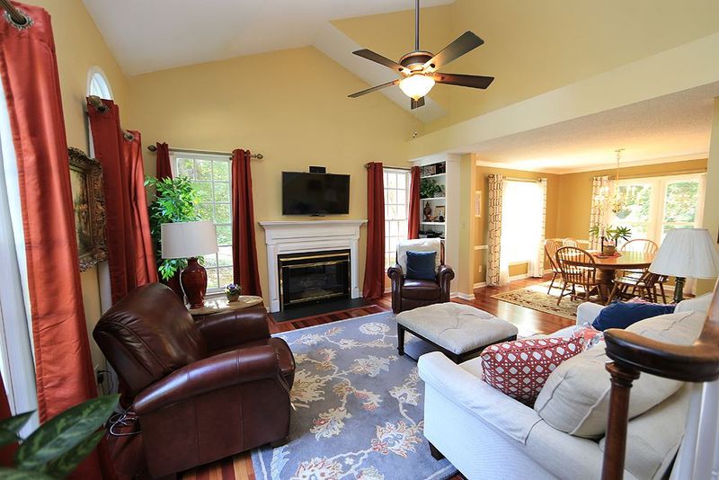 3320 Singleleaf Ln, Raleigh, NC 27616
