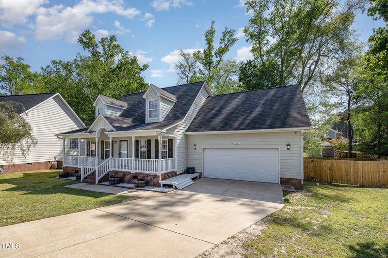 3321 Benson Pl, Fayetteville, NC 28306