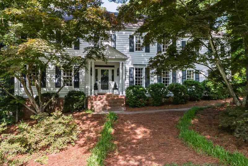 3321 Landor Rd, Raleigh, NC 27609