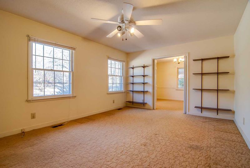 3321 Shaftsbury St, Durham, NC 27704