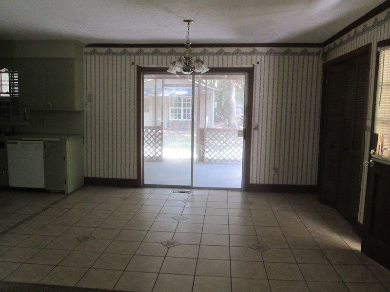 3321 Westchester Dr, Sanford, NC 27332