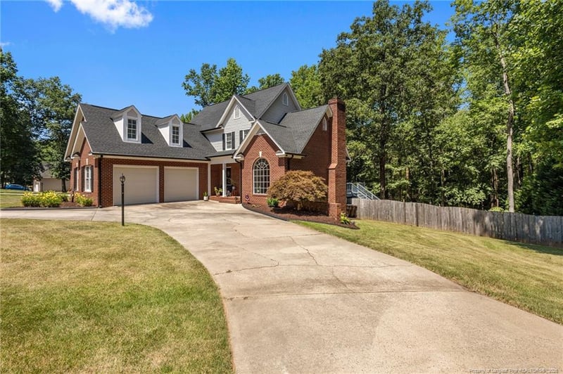 3322 Windmere Dr, Sanford, NC 27330