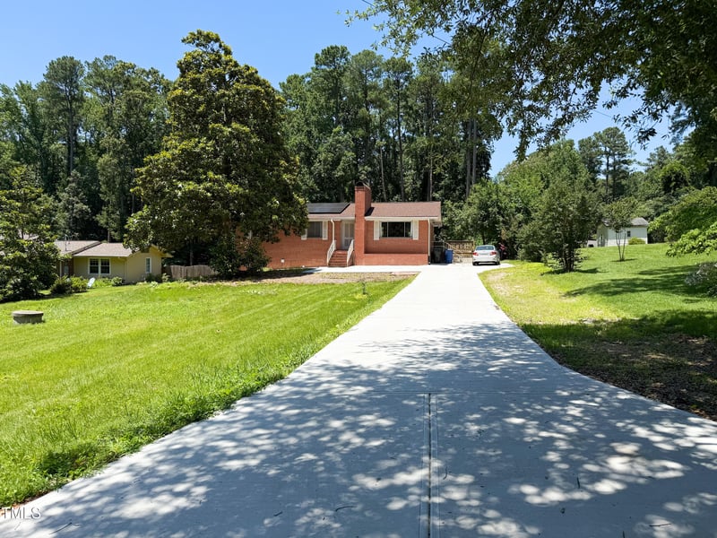3323 Baugh St, Raleigh, NC 27604