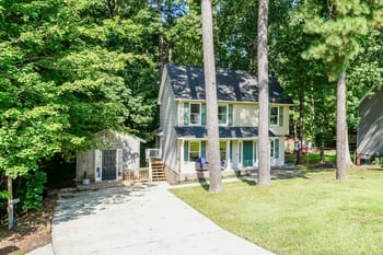3323 Green Valley Dr, Sanford, NC 27330