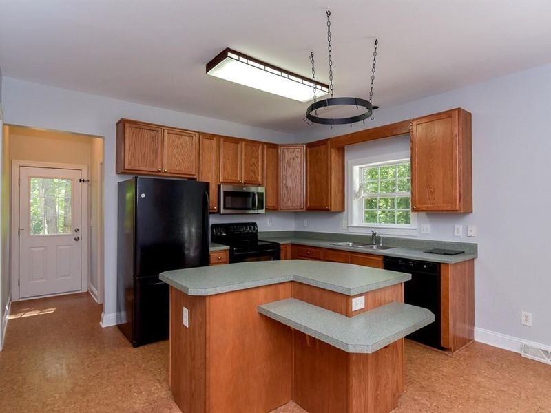 3324 Alex Dr, Hillsborough, NC 27278