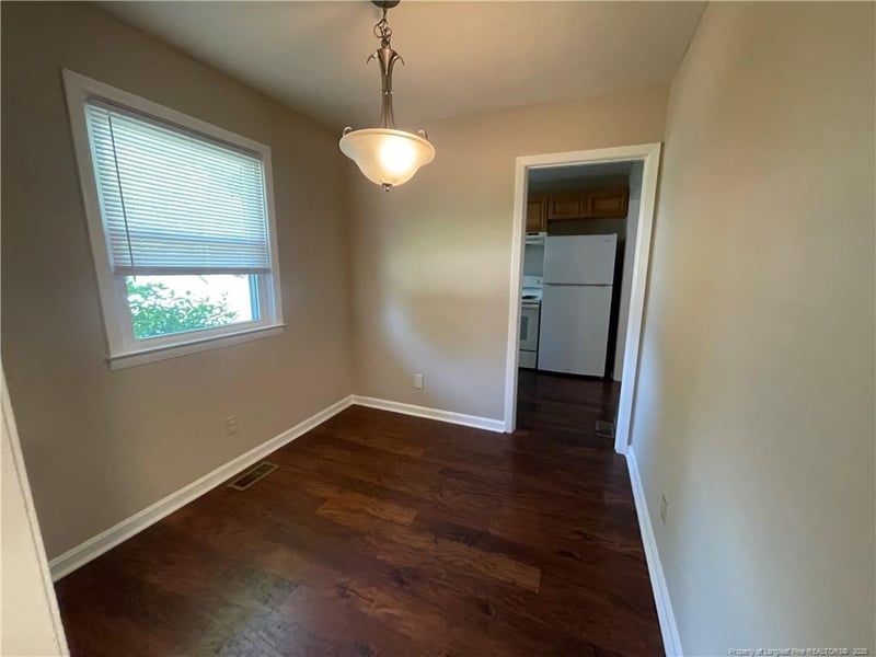 3324 Gables Dr, Fayetteville, NC 28301