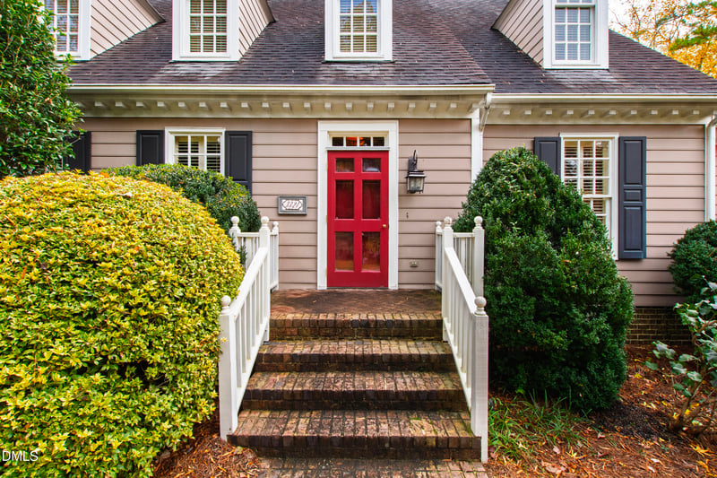 3324 Landor Rd, Raleigh, NC 27609