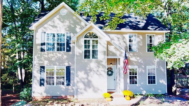 3325 Green Valley Dr, Sanford, NC 27330