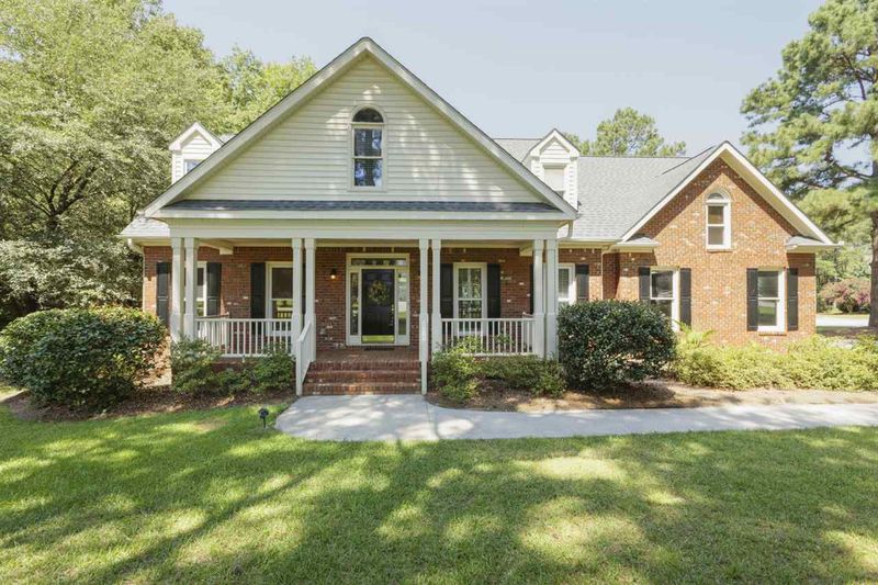 3325 Needle Point Cir, Willow Springs, NC 27592