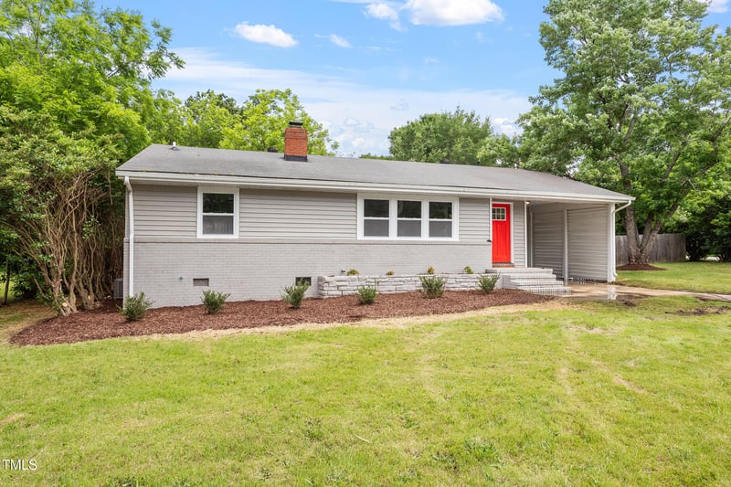 3325 Old Buffaloe Rd, Raleigh, NC 27604