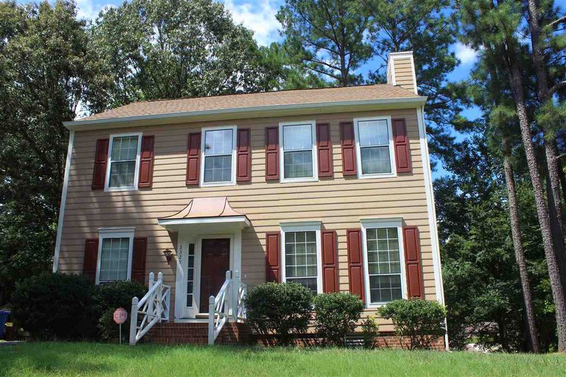 3325 Redgate Dr, Durham, NC 27703