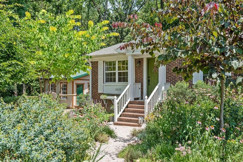 3325 S Smithfield Rd, Knightdale, NC 27545