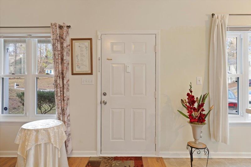 3326 Nantuckett Ave, Durham, NC 27703