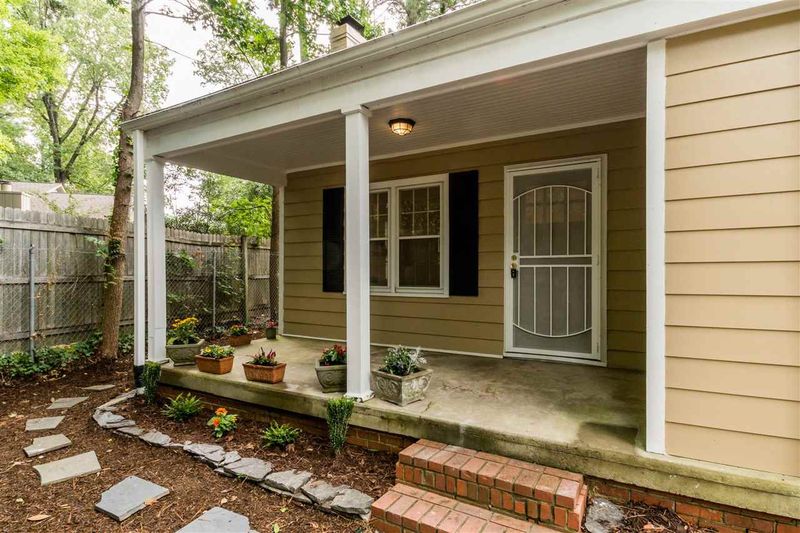 3327 Hope Valley Rd, Durham, NC 27707