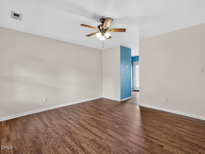 3328 Barwell Rd, Raleigh, NC 27610