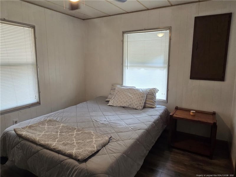 3328 King Charles Rd, Fayetteville, NC 28306