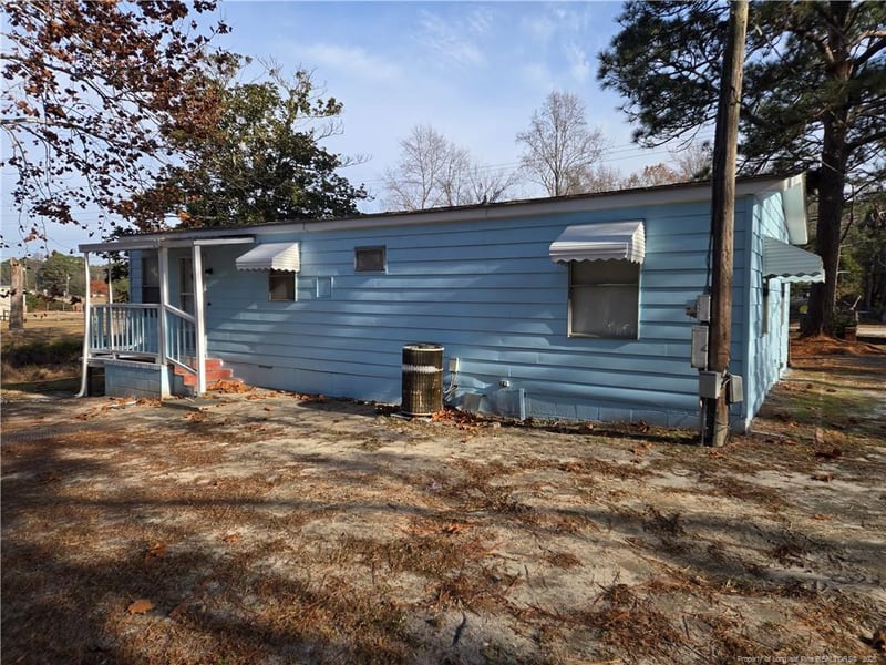 3328 King Charles Rd, Fayetteville, NC 28306