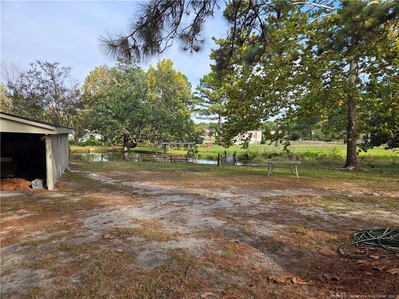 3328 King Charles Rd, Fayetteville, NC 28306