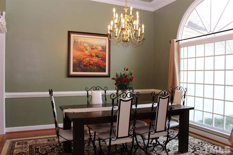 3328 Roxbury Dr, Wake Forest, NC 27587