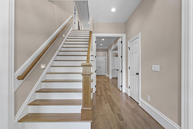 3329 Hampton Rd, Raleigh, NC 27607
