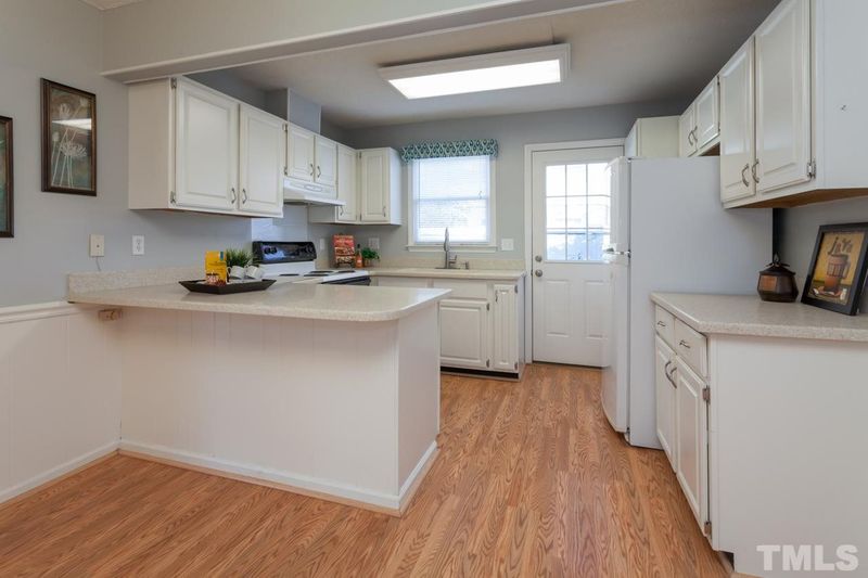 3329 Ingram Dr, Raleigh, NC 27604