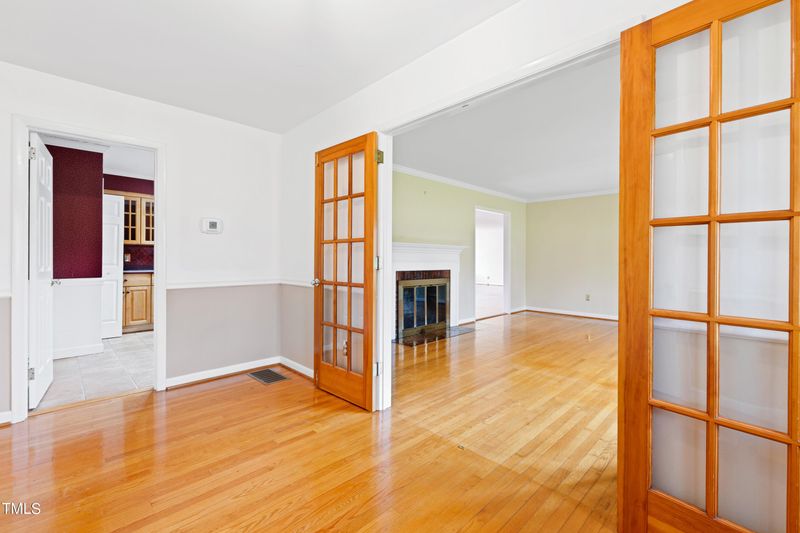 3329 Rolling Hill Rd, Durham, NC 27705