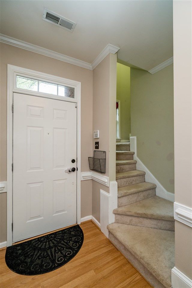 333 Bayleigh Ct, Garner, NC 27529