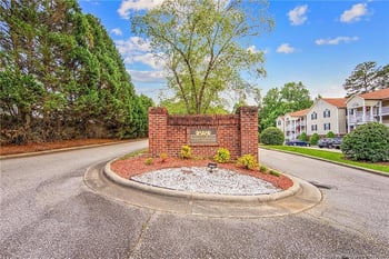 333 Bubble Creek Ct #5, Fayetteville, NC 28311