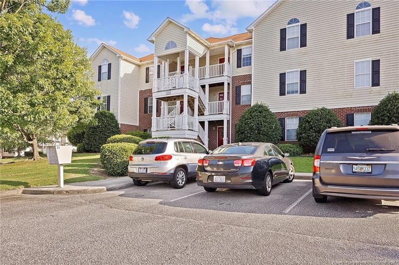 333 Bubble Creek Ct #5, Fayetteville, NC 28311