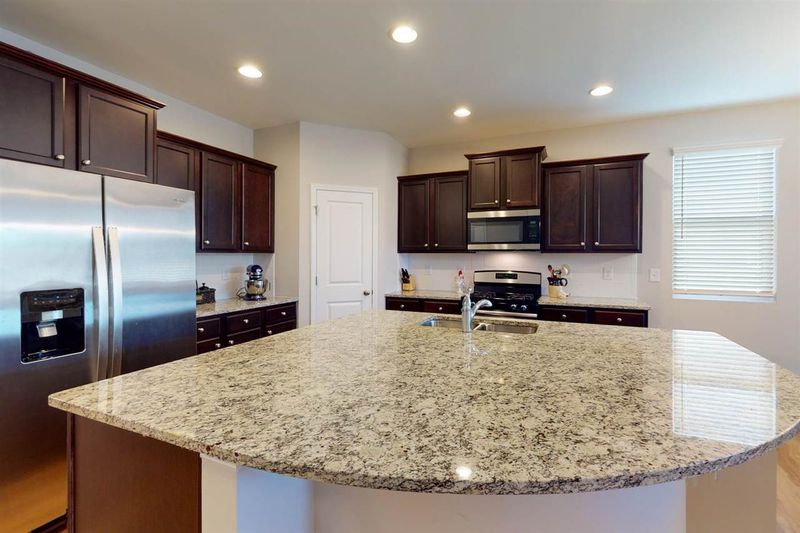 333 Everly Mist Way, Wake Forest, NC 27587