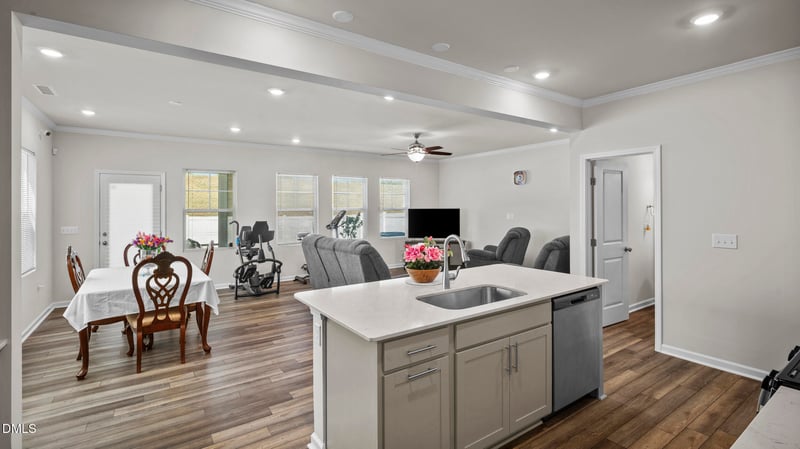 333 Glacier Lake Dr, Raleigh, NC 27610